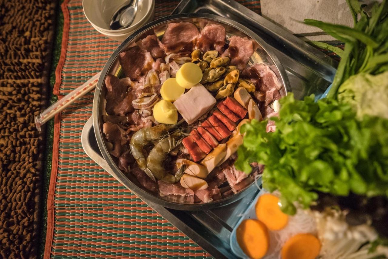 ภูเบิกฟ้า แคมป์ปิ้ง Hotel Mon Jam Екстериор снимка